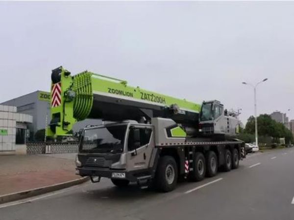 登封市吊车出租电话(吊车出租公司:吊车如何稳钩)