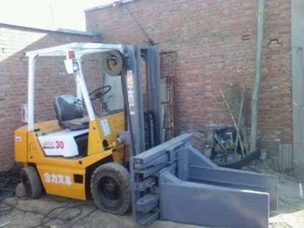 孟合力侧面叉车价格多少（合力3吨半叉车新车价格）