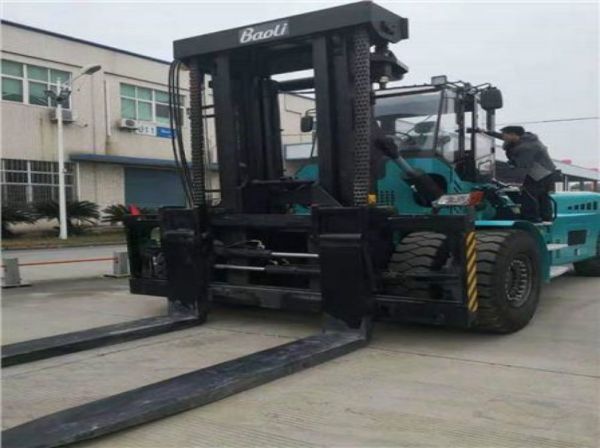 考取叉车证都需要什么（怎样考取叉车证）