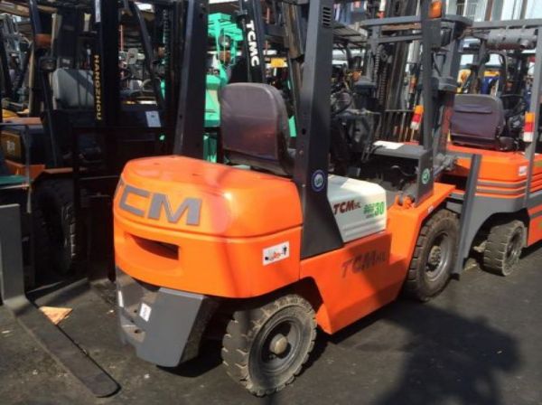 斜塘镇租用夹包叉车（斜塘镇租用夹包叉车在哪里）