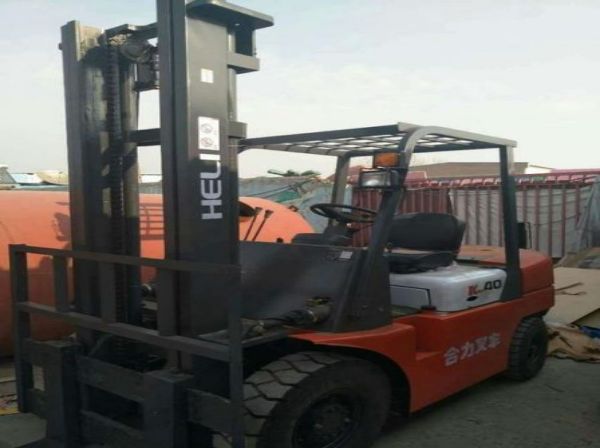 中小型叉车怎么开视频（叉车怎么开视频教程）