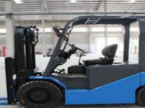 莞城叉车蓄电池哪家好用（叉车电池厂家排名）