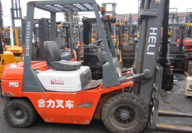 3、陕西合力叉车有限责任公司电话是多少?(陕西合力叉车销售电话)