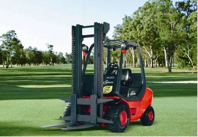 叉车冒黑烟有什么危害(叉车冒黑烟是烧机油吗)