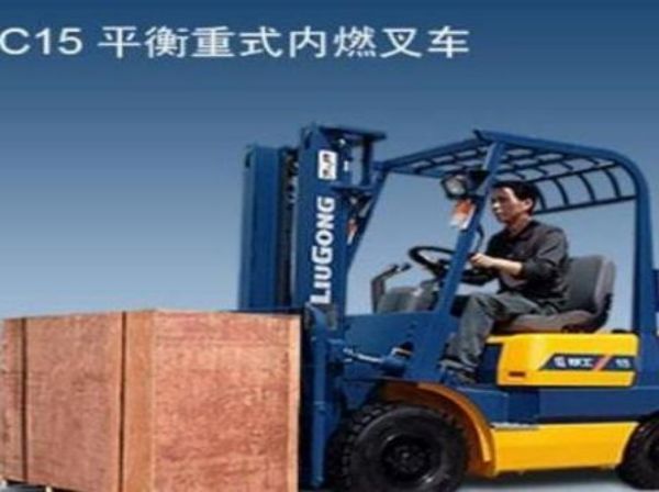 柴油叉车加油门没反应（柴油叉车加油门没反应怎么回事）