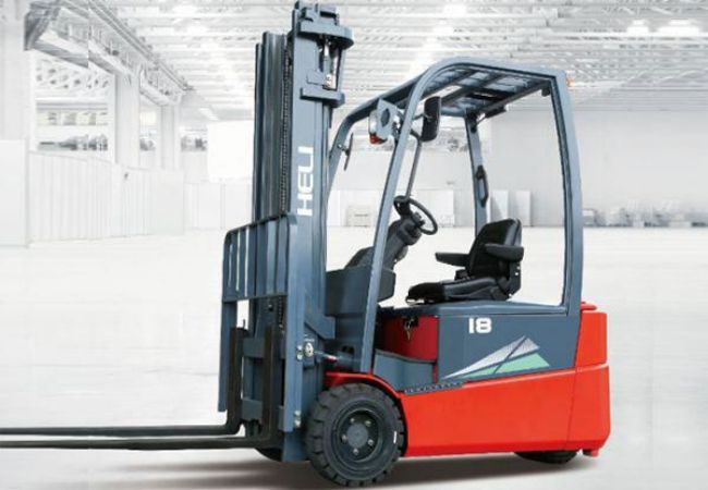 宁波半自动叉车使用方法（宁波如意叉车）