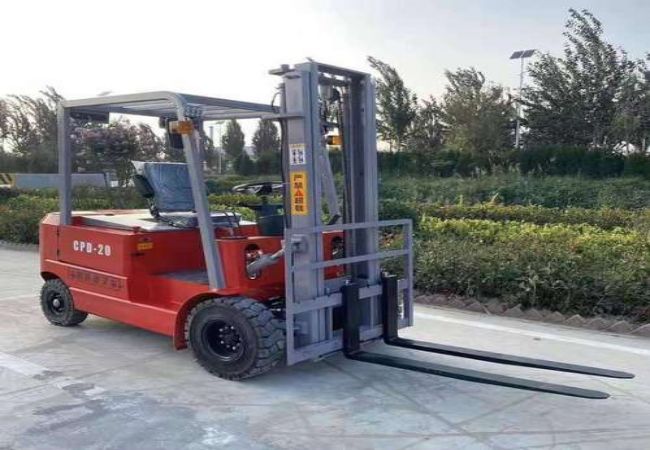 莞城潍坊叉车维修厂商(莞城潍坊叉车维修厂商电话)