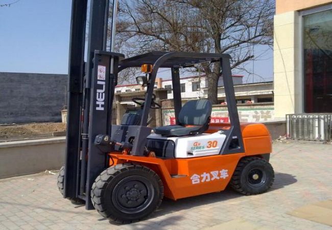 增直销叉车欢迎来电(叉车经销商)