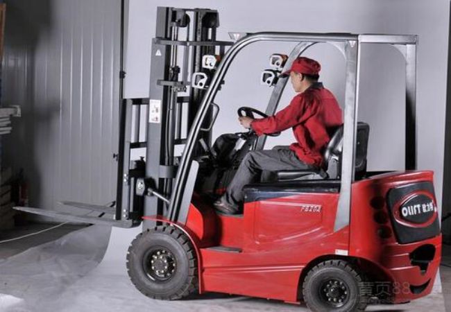 保定叉车轮包胶批发（保定市龙工叉车专卖店）