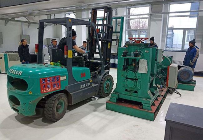 中国叉车是在几几年实施的（中国叉车发展史）