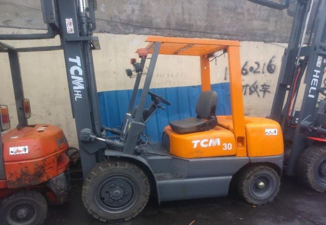 葛塘附近叉车培训考证（最近叉车培训地方）