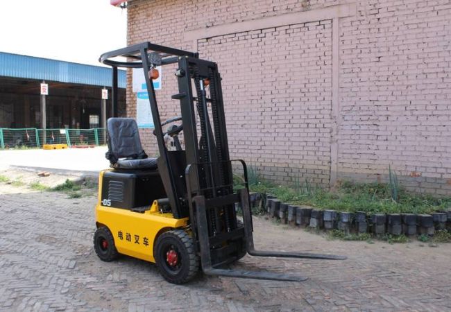 安徽二手叉车信息平台（安徽二手叉车市场的地址）