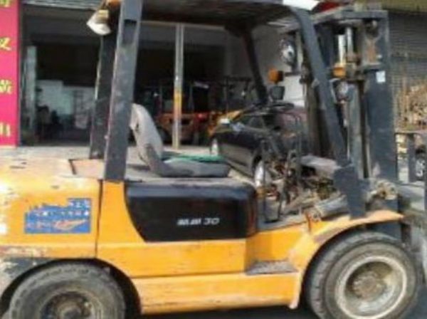 金阊防爆叉车电瓶哪里有（金阊防爆叉车电瓶哪里有买）