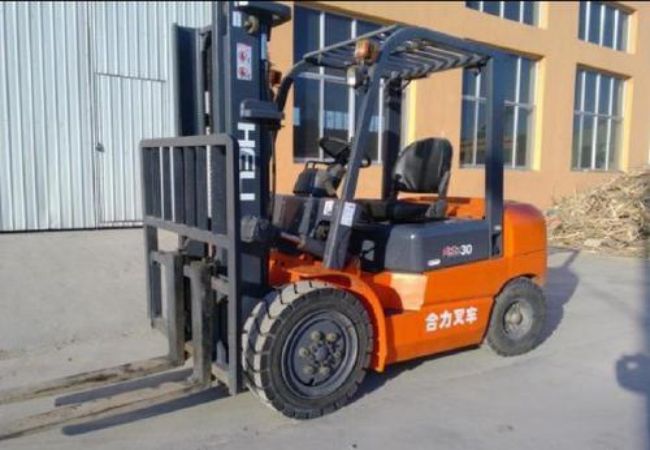 越野叉车救人视频大全（越野叉车救人视频大全高清）