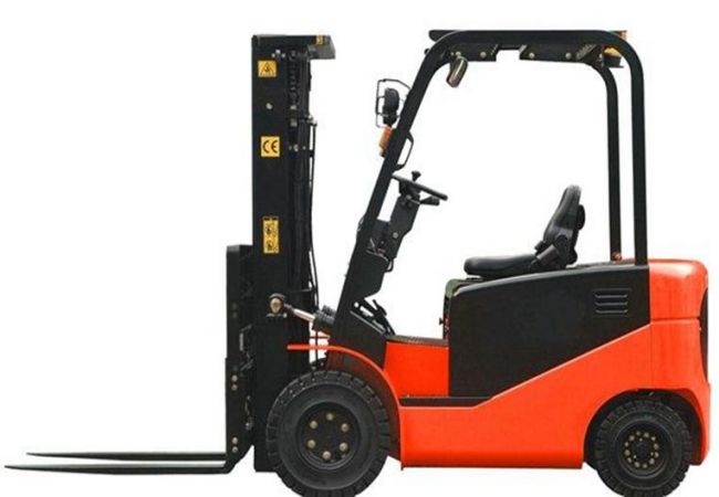 仓储叉车费用（仓储叉车费用计算）