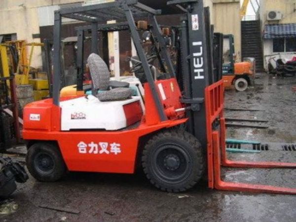 市在哪里审叉车证（叉车证年审）