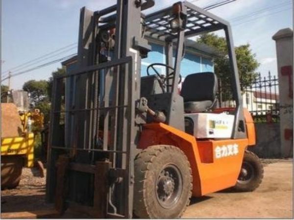 长治鹿家庄附近叉车（长治鹿家庄附近叉车培训学校）