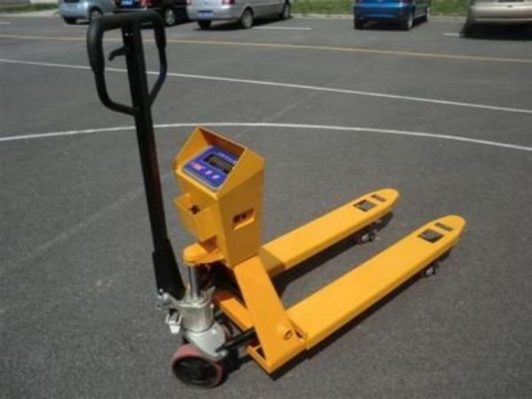 在大兴找份叉车工作（我想找份开叉车的工作）