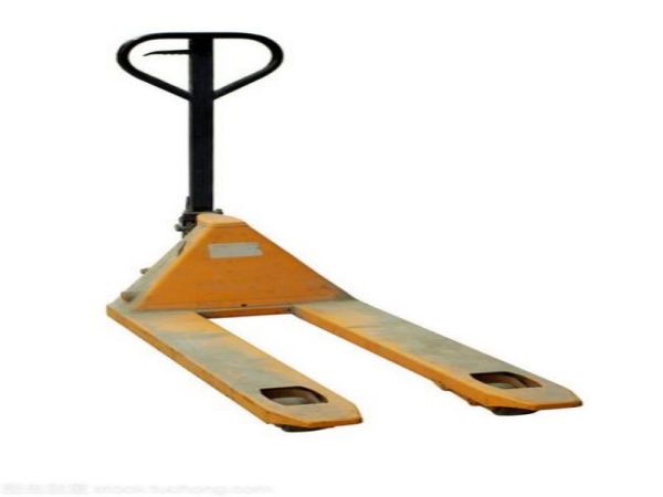 内燃叉车最高能升到几米（5吨叉车能升多高）