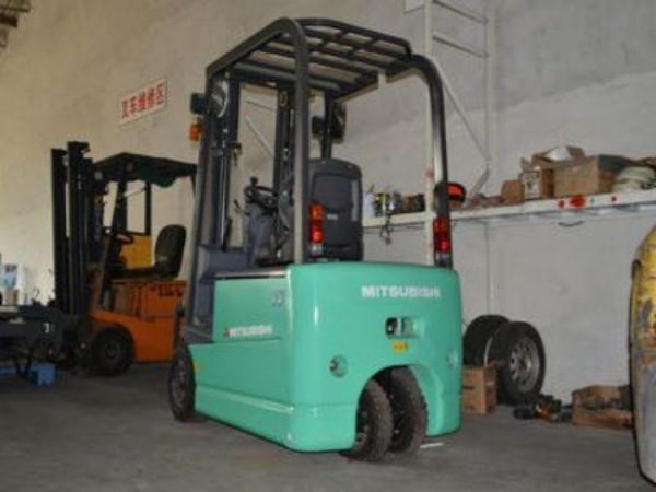 驻马店内燃叉车系列（驻马店宝骊叉车）